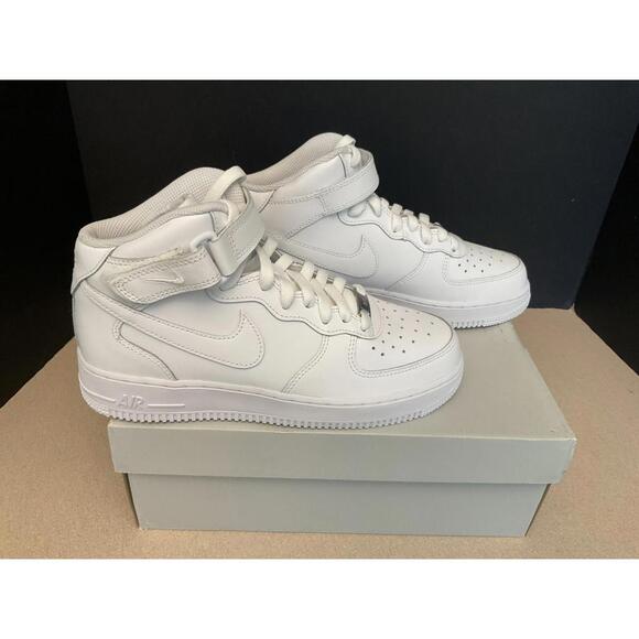 New! Nike Air Force Mid Triple White GS Size Women's1
